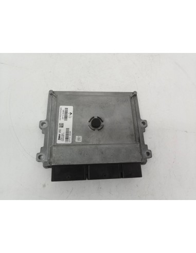 Recambio de centralita motor uce para dacia sandero h4ba4 referencia OEM IAM 237102806R  