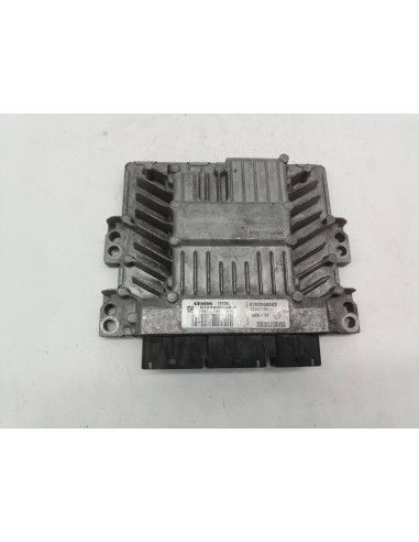 Recambio de centralita motor uce para renault megane ii berlina 5p k9kp7 referencia OEM IAM 8200565863  