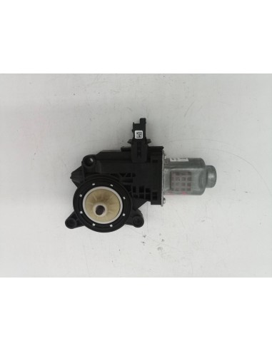 Recambio de motor elevalunas trasero derecho para hyundai i30 fastback g3lc referencia OEM IAM 83460G4710  