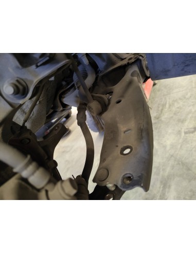 Recambio de brazo suspension inferior delantero derecho para hyundai i30 cw d4fb referencia OEM IAM   