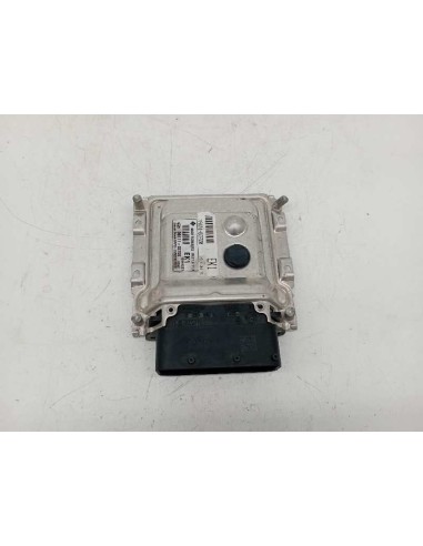 Recambio de centralita motor uce para hyundai i20 g4la referencia OEM IAM 3910103700  