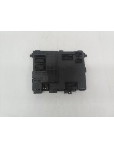 Recambio de caja reles / fusibles para citroen xsara berlina rhz referencia OEM IAM 9649053680  