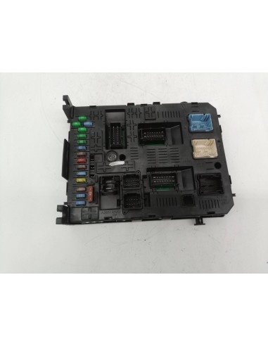 Recambio de caja reles / fusibles para citroen c5 berlina rhr referencia OEM IAM 281208364  