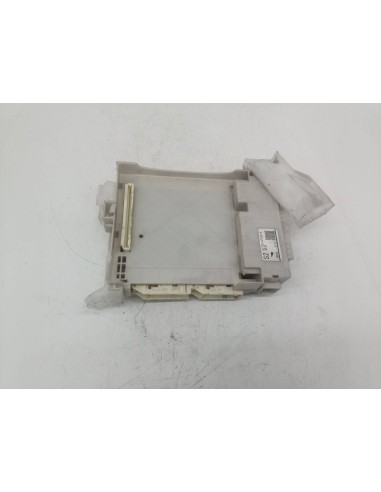 Recambio de modulo electronico para toyota prius + (zvw40) 2zr referencia OEM IAM 8273047550A  