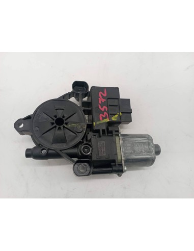 Recambio de motor elevalunas delantero derecho para seat ateca (kh7) dpc referencia OEM IAM 0150622725  