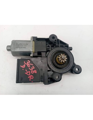 Recambio de motor elevalunas delantero derecho para renault megane iii berlina 5 p k9k830 referencia OEM IAM 0130822478  