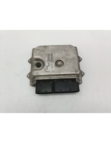 Recambio de centralita motor uce para fiat punto (199) 199b1000 referencia OEM IAM 51892328  