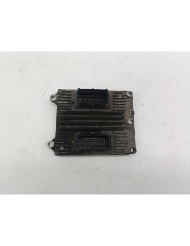 Recambio de centralita motor uce para opel astra g coupé z22se referencia OEM IAM 12202143  