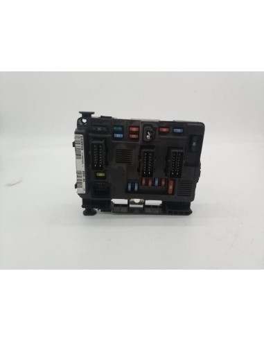 Recambio de caja reles / fusibles para citroen xsara picasso 9hx referencia OEM IAM 9650618480  