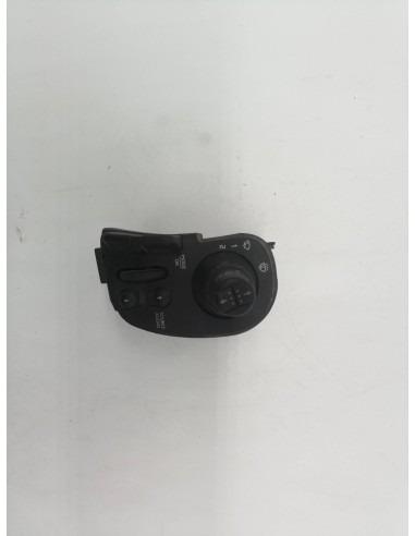 Recambio de mando limpia para renault kangoo k9kb6 referencia OEM IAM 2836389024  