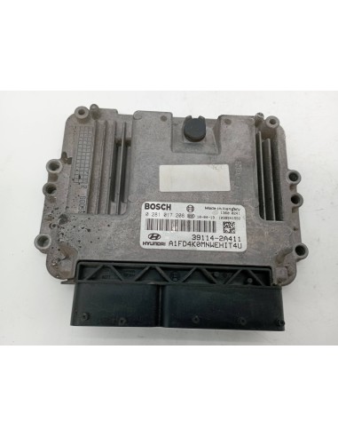 Recambio de centralita motor uce para hyundai i30 d4fb referencia OEM IAM 0281017208  