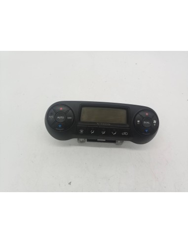 Recambio de mando climatizador para hyundai ix35 d4fd referencia OEM IAM 972502Y301  