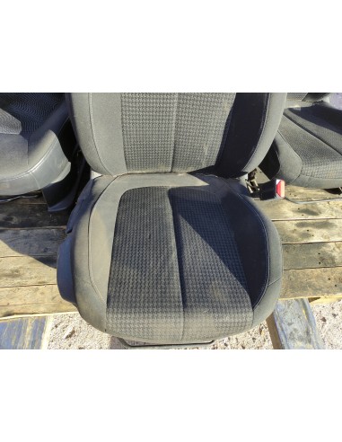 Recambio de asiento delantero derecho para peugeot 308 referencia OEM IAM   