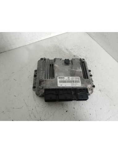 Recambio de centralita motor uce para renault master ii phase 2 combi g9ua7 referencia OEM IAM 0281011432  