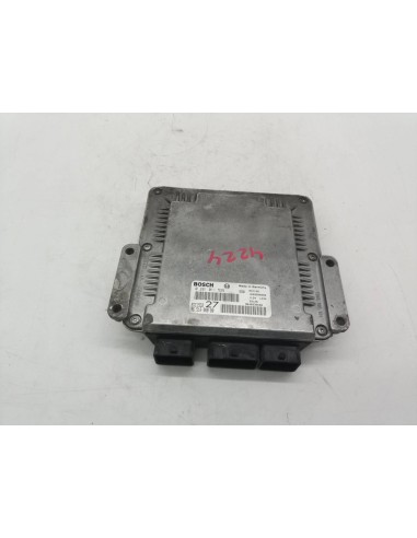 Recambio de centralita motor uce para peugeot 206 berlina rhy referencia OEM IAM 9651256880  