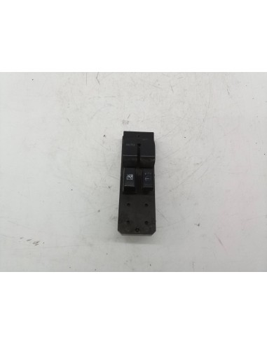 Recambio de mando elevalunas delantero izquierdo para opel agila b d13a referencia OEM IAM 62J102398T  