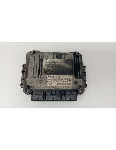 Recambio de centralita motor uce para peugeot 308 9hz o 9h01 referencia OEM IAM 0281013872  