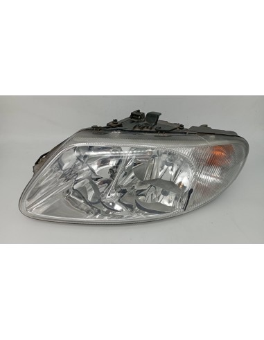 Recambio de faro izquierdo para chrysler voyager (rg) gb referencia OEM IAM 04857703ABD  