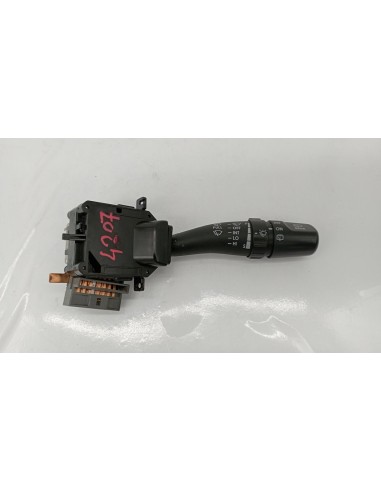 Recambio de mando limpia para kia sportage g4gc referencia OEM IAM 621W05200  