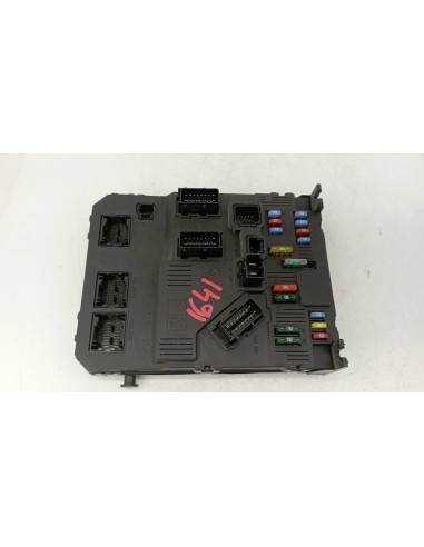 Recambio de caja reles / fusibles para peugeot 206+ hfv referencia OEM IAM S118085220F  