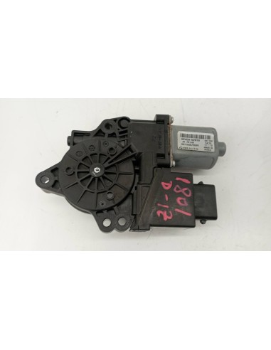 Recambio de motor elevalunas delantero izquierdo para kia cee´d d4fb referencia OEM IAM 82450A2010  