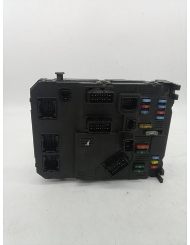 Recambio de caja reles / fusibles para citroen xsara picasso 9hy referencia OEM IAM 9653667580  