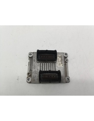 Recambio de modulo electronico para opel corsa c z12xep referencia OEM IAM 03261208253  