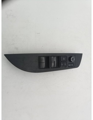 Recambio de mando elevalunas delantero izquierdo para toyota corolla (e21) 2zr referencia OEM IAM 8404002160  