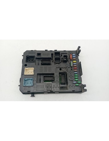 Recambio de caja reles / fusibles para citroen c4 picasso rhj referencia OEM IAM 966405908001  