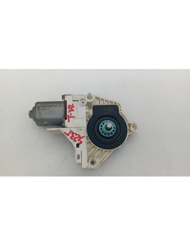 Recambio de motor elevalunas trasero derecho para audi a4 ber. (b8) cjc referencia OEM IAM 8K0959812A  