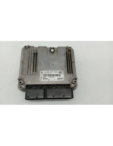 Recambio de centralita motor uce para opel insignia berlina a20dth referencia OEM IAM 0281017453  