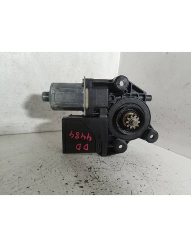 Recambio de motor elevalunas delantero derecho para renault megane iii berlina 5 p k9kj8 referencia OEM IAM 807301396R  