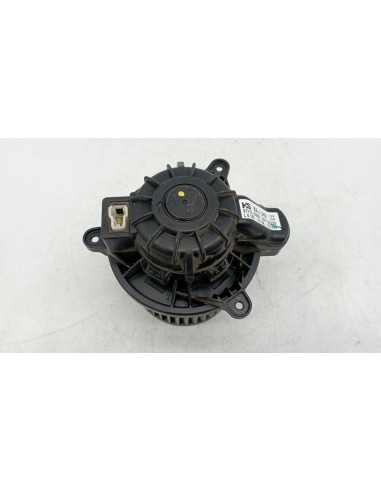 Recambio de motor calefaccion para hyundai i10 g3la referencia OEM IAM 97113B9000  