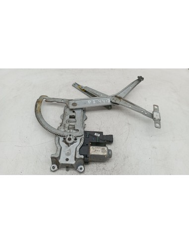 Recambio de elevalunas delantero izquierdo para opel corsa c y17dt referencia OEM IAM 24466593  