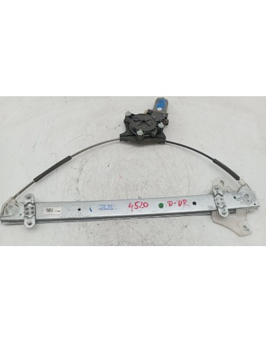 Recambio de elevalunas delantero derecho para hyundai i10 g3la referencia OEM IAM 82402B4110  