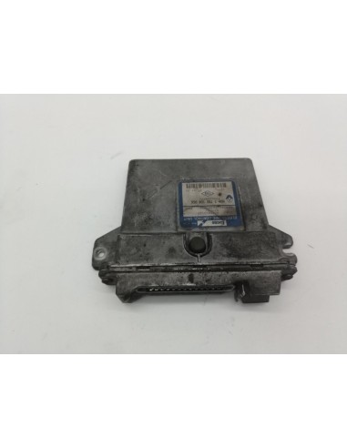 Recambio de centralita motor uce para renault kangoo i (f/kc0) f8q referencia OEM IAM 7700104956  