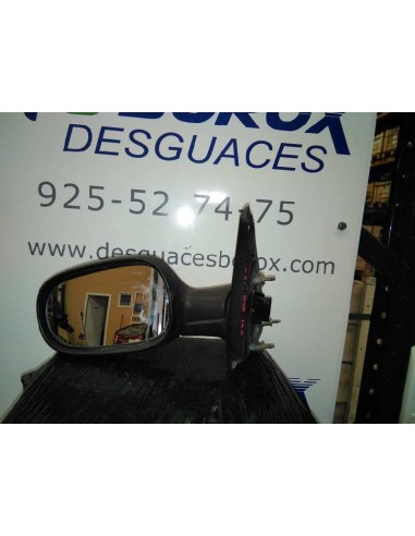 Recambio de retrovisor izquierdo para renault megane i classic (la0) referencia OEM IAM 7701068373  