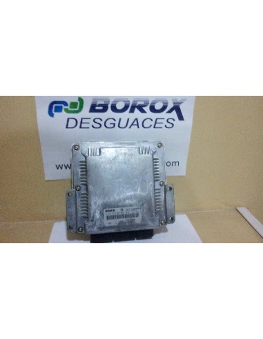 Recambio de centralita motor uce para renault laguna ii (bg0) f9qc7 referencia OEM IAM 0281010556  