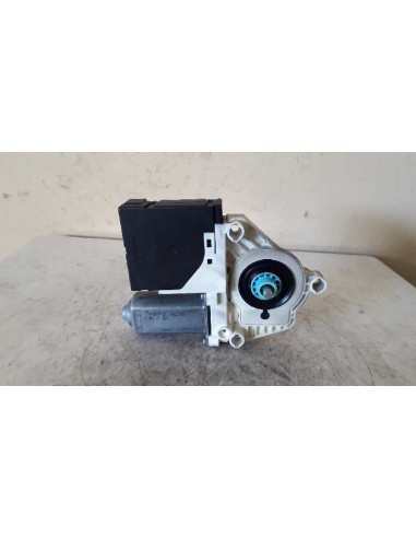 Recambio de motor elevalunas delantero derecho para seat altea xl (5p5) referencia OEM IAM 5P0837402AF  