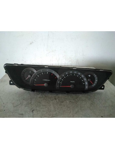 Recambio de cuadro instrumentos para ssangyong rodius d27dt referencia OEM IAM 8020021100  