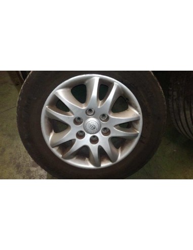 Recambio de llanta para kia carnival j3 referencia OEM IAM   