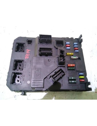 Recambio de caja reles / fusibles para citroen xsara picasso 9hx referencia OEM IAM 9657999780  