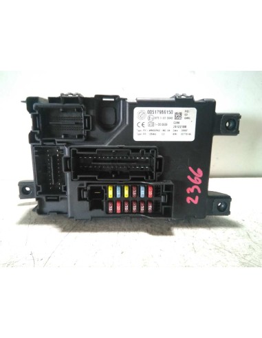 Recambio de caja reles / fusibles para fiat grande punto (199) 350a1000 referencia OEM IAM 97RL010040  