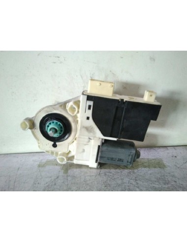 Recambio de motor elevalunas delantero izquierdo para citroen c5 berlina 9hz referencia OEM IAM 996387101  