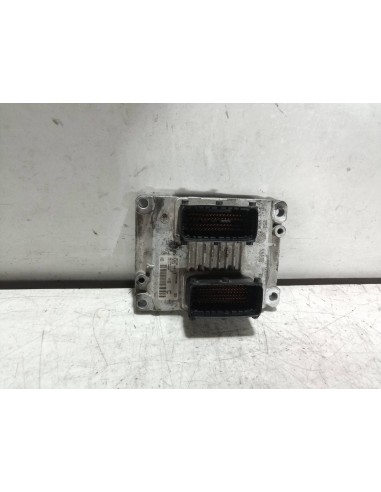 Recambio de centralita motor uce para alfa romeo 147 (190) ar32104 referencia OEM IAM 0261206715  