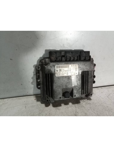 Recambio de centralita motor uce para peugeot 206 8hz referencia OEM IAM 9658556780  