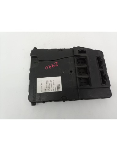 Recambio de caja reles / fusibles para renault megane ii berlina 5p k4md8 referencia OEM IAM 8200780021  