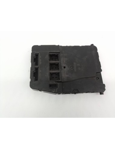 Recambio de caja reles / fusibles para renault scenic ii (jm) referencia OEM IAM 8200306434  