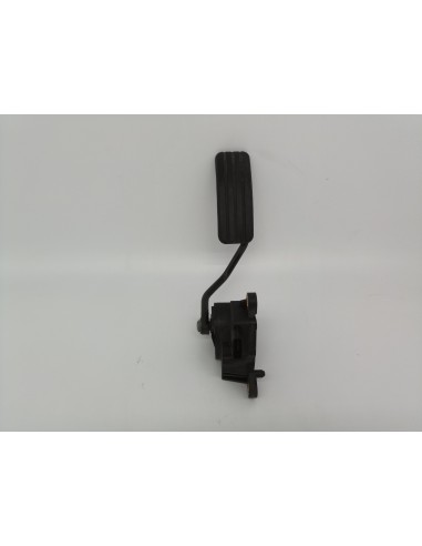 Recambio de pedal acelerador para renault megane ii berlina 5p k4md8 referencia OEM IAM 8200153270  