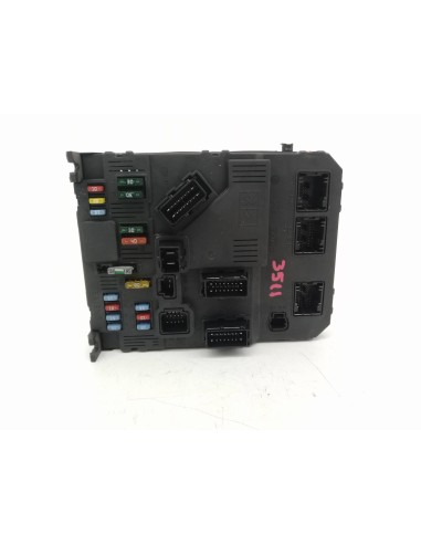 Recambio de caja reles / fusibles para citroen xsara picasso 9hx referencia OEM IAM 9657999780  